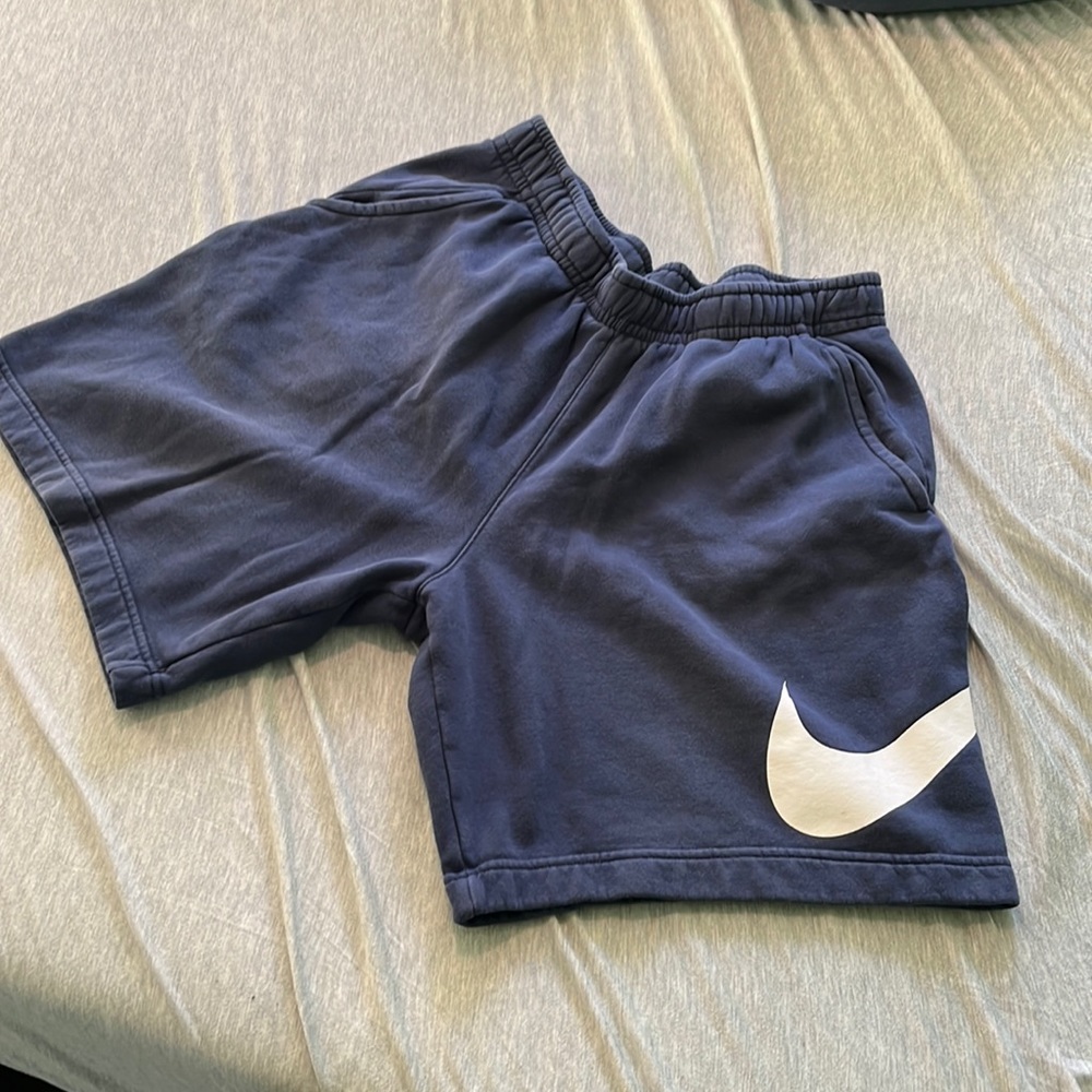 Nike sweat shorts navy blue Large